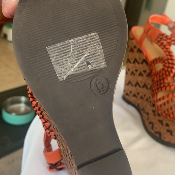 Massimo ladies summer time 5&1/2” heels. Size 6 - Picture 5 of 5